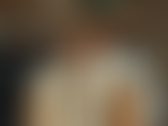 Old Money Chic: Top Fashion Brands Embodying Subtle Luxury