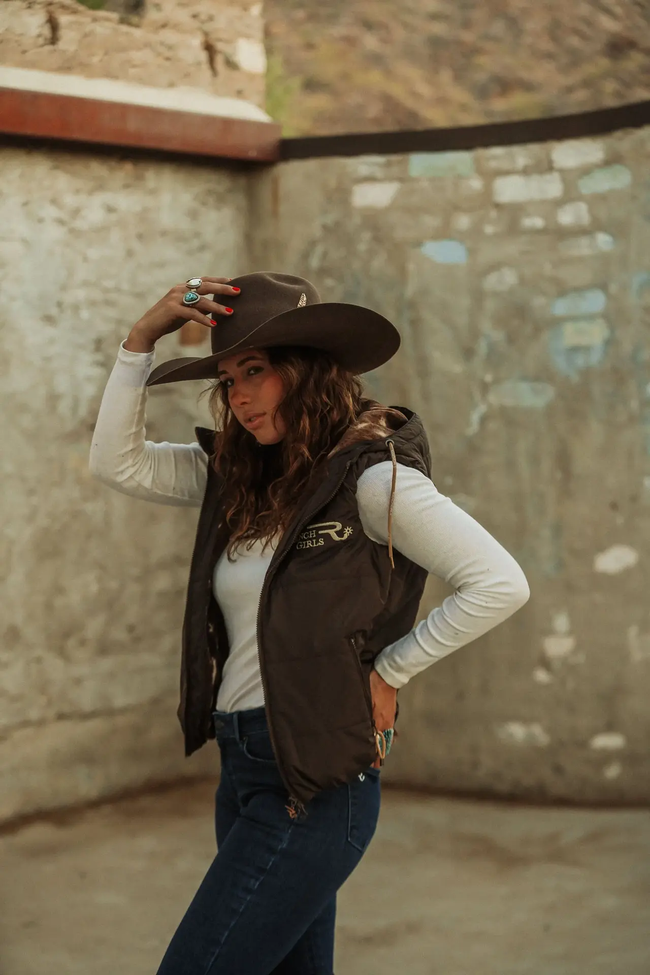 cozy-outerwear-for-riding-girls-flattering-good-looking-outerwear