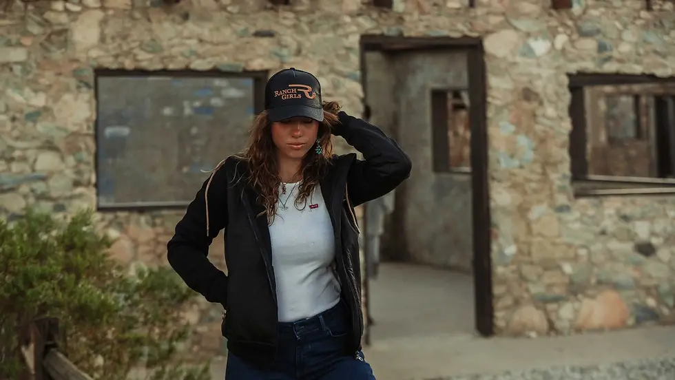 OSWSA_Clothing_Women_Caps_Glitzercap.webp