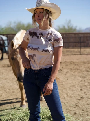 Mustang girl t shirt online