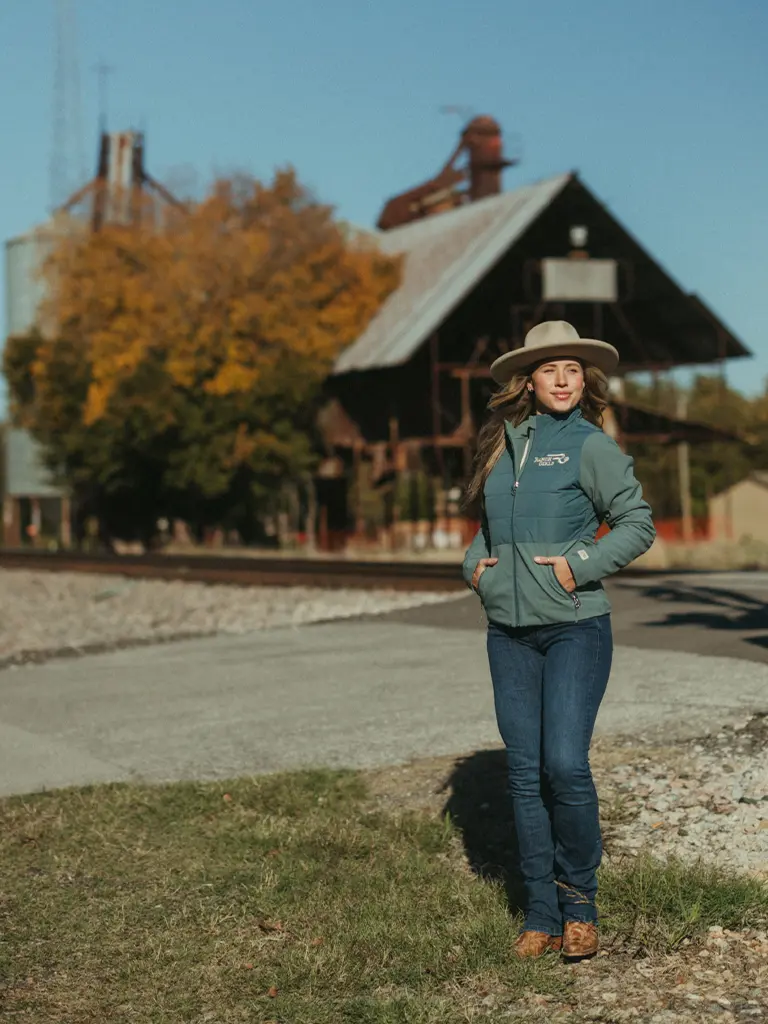 Western-wear-jacket-ridingjacket-westernwear-outdoorwear-westernriding-clothes-for-rider