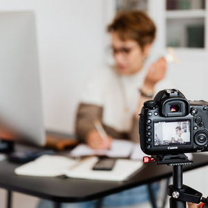React Videos: A New Frontier in Online Entertainment