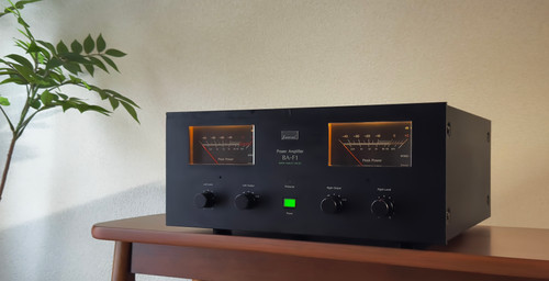 Sansui BA-F1 パワーアンプ SANSUI BA F1 Stereo Power Amplifier 2X 110 Watts RMS Vintage
