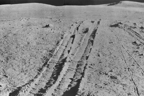 Lunokhod 1 rover tracks