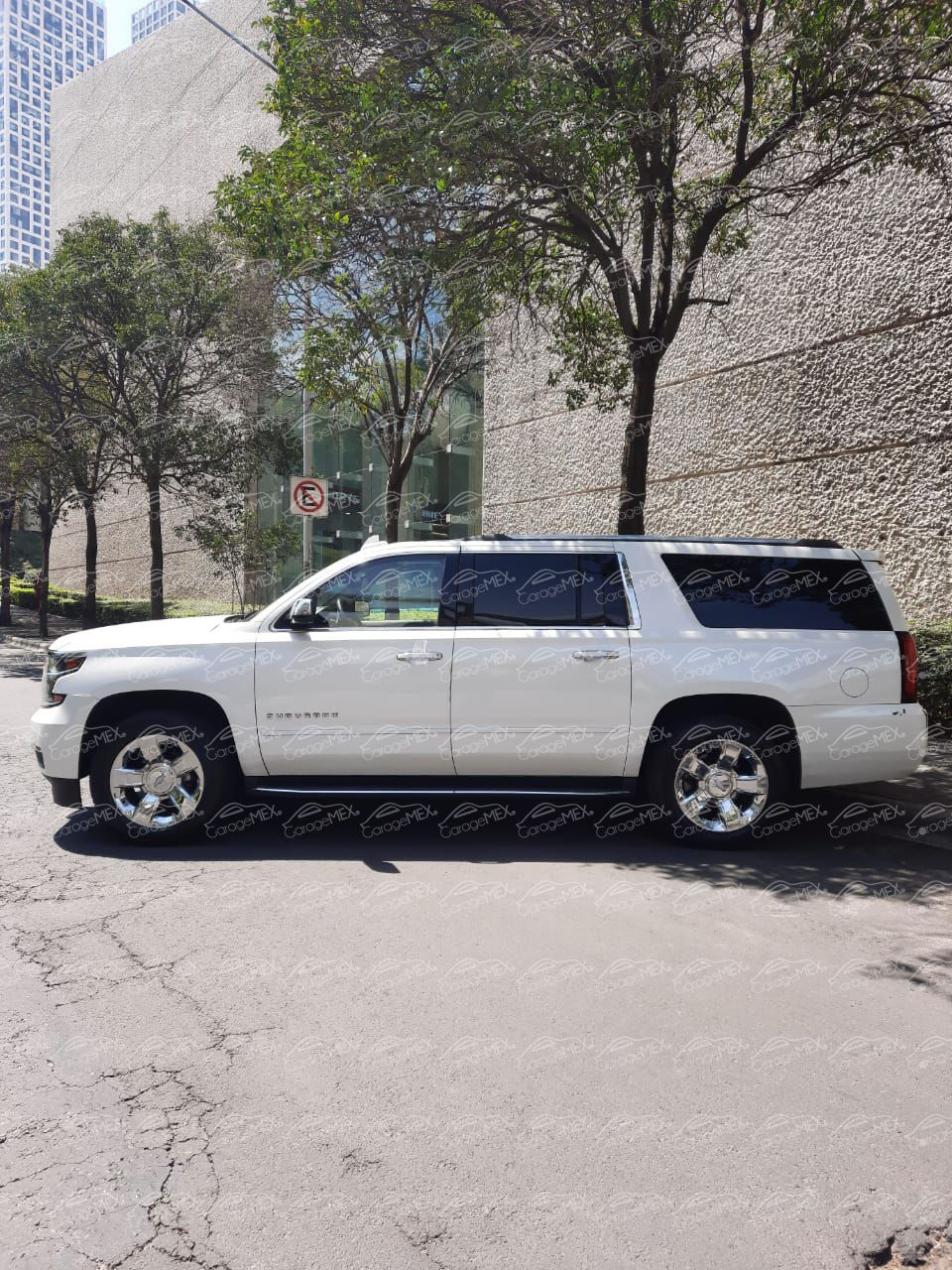 Miniatura: Chevrolet Suburban Blindada Nivel 5 2020