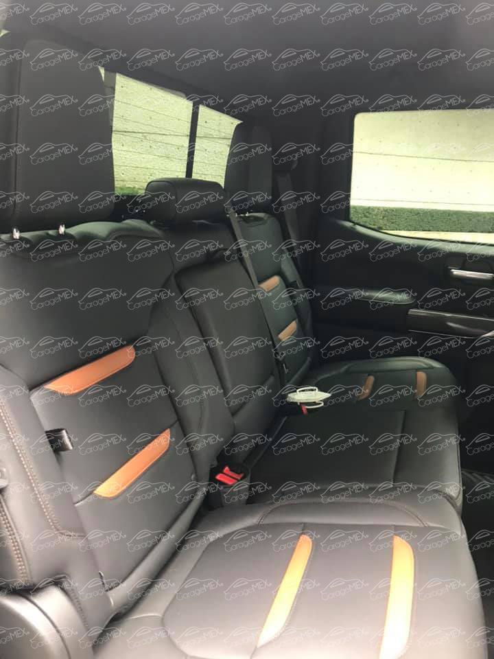 Miniatura: GMC Sierra DT4 Blindada Nivel 3 (2021)