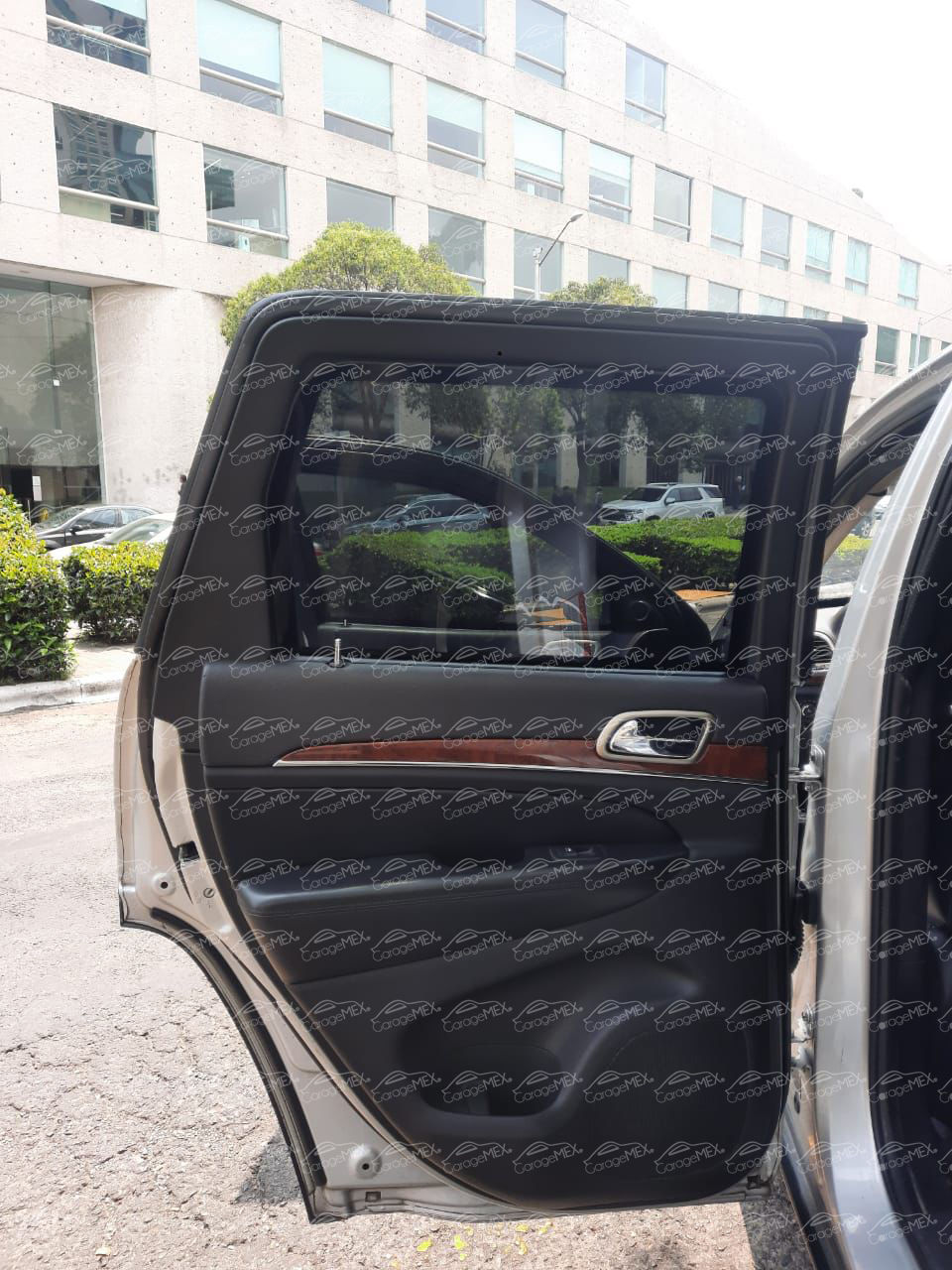 Miniatura: Jeep Grand Cherokee Blindada Nivel 3 2011