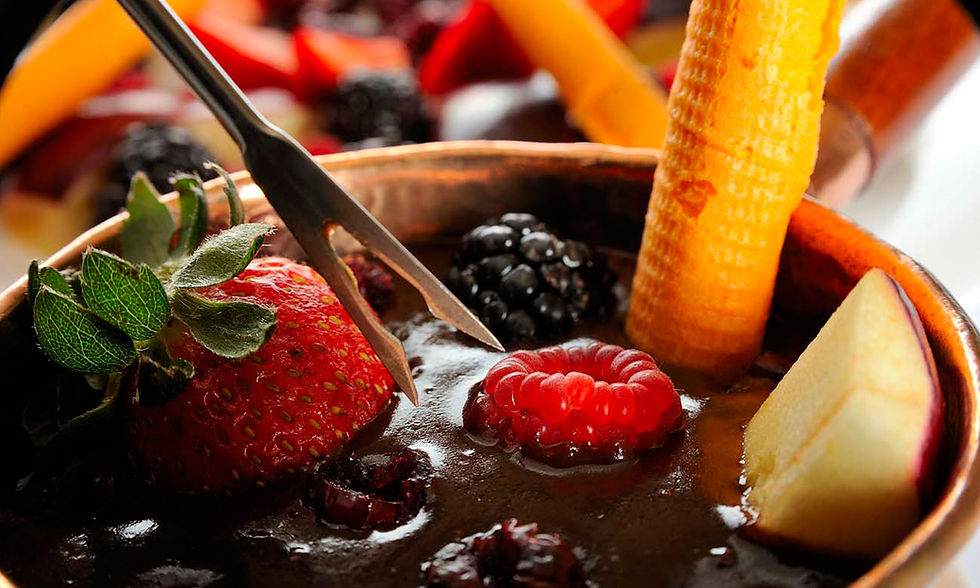 LA FONDUE CHOCOLATE CON FRUTOS ROJOS