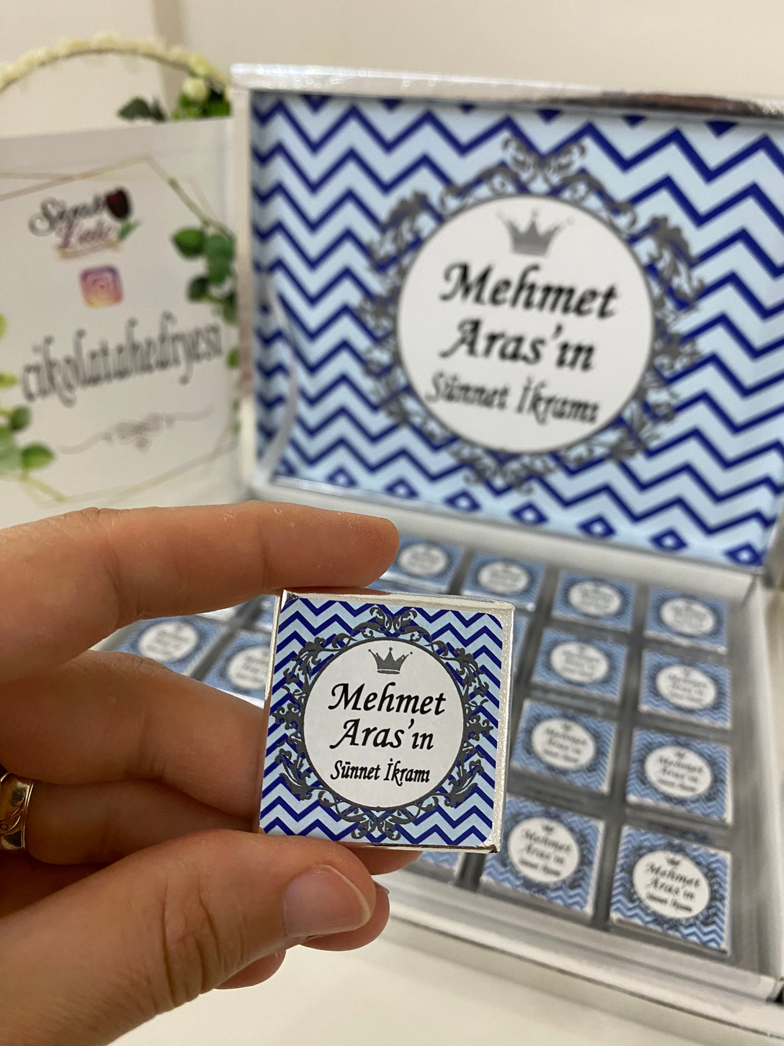 Karton Kutulu Baskılı Madlen Çikolata 75 Adet - Model 35