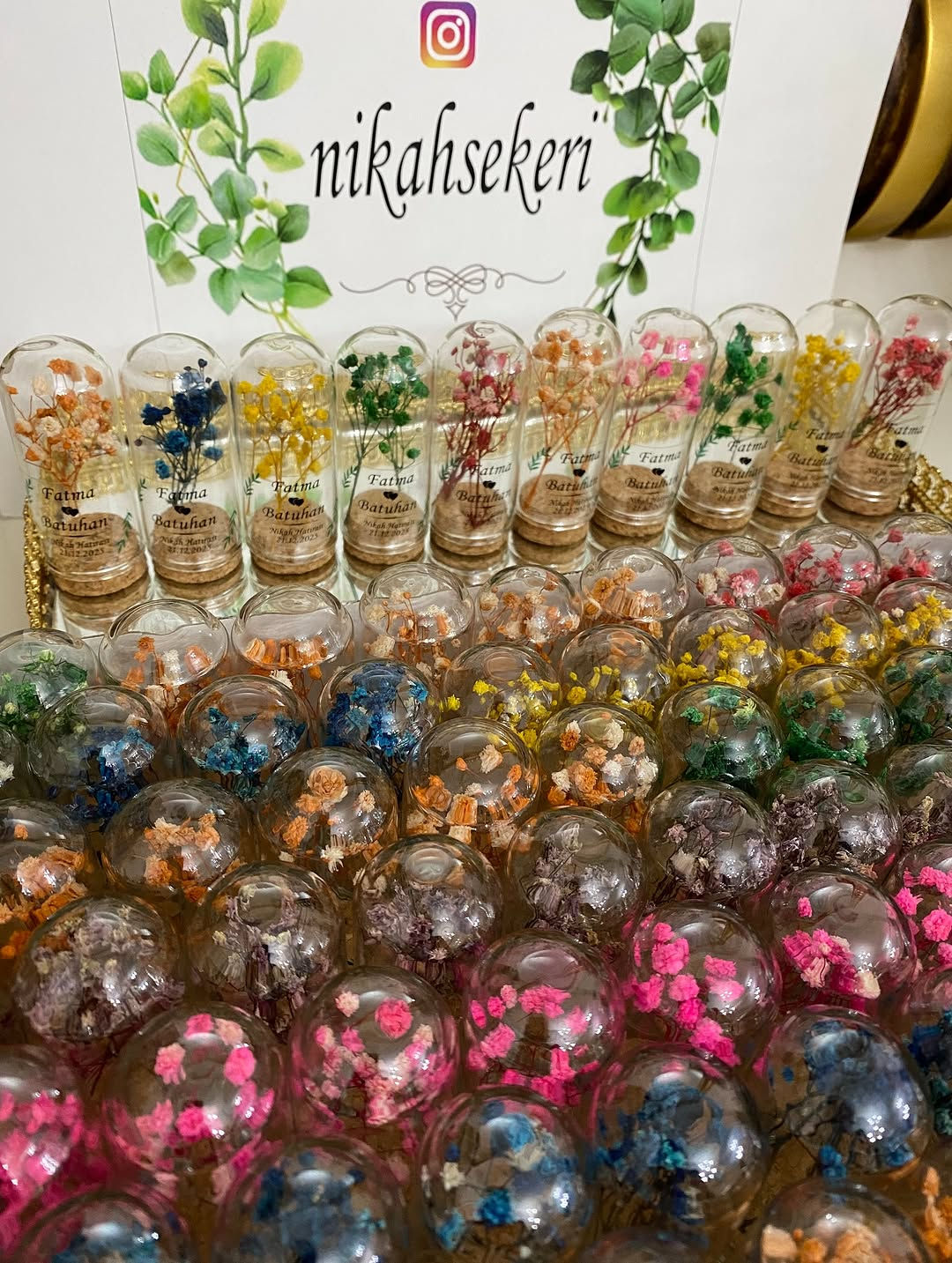 Cam Fanus | Cipso Çiçek ve Şekerli Karışık Renk - Model 3