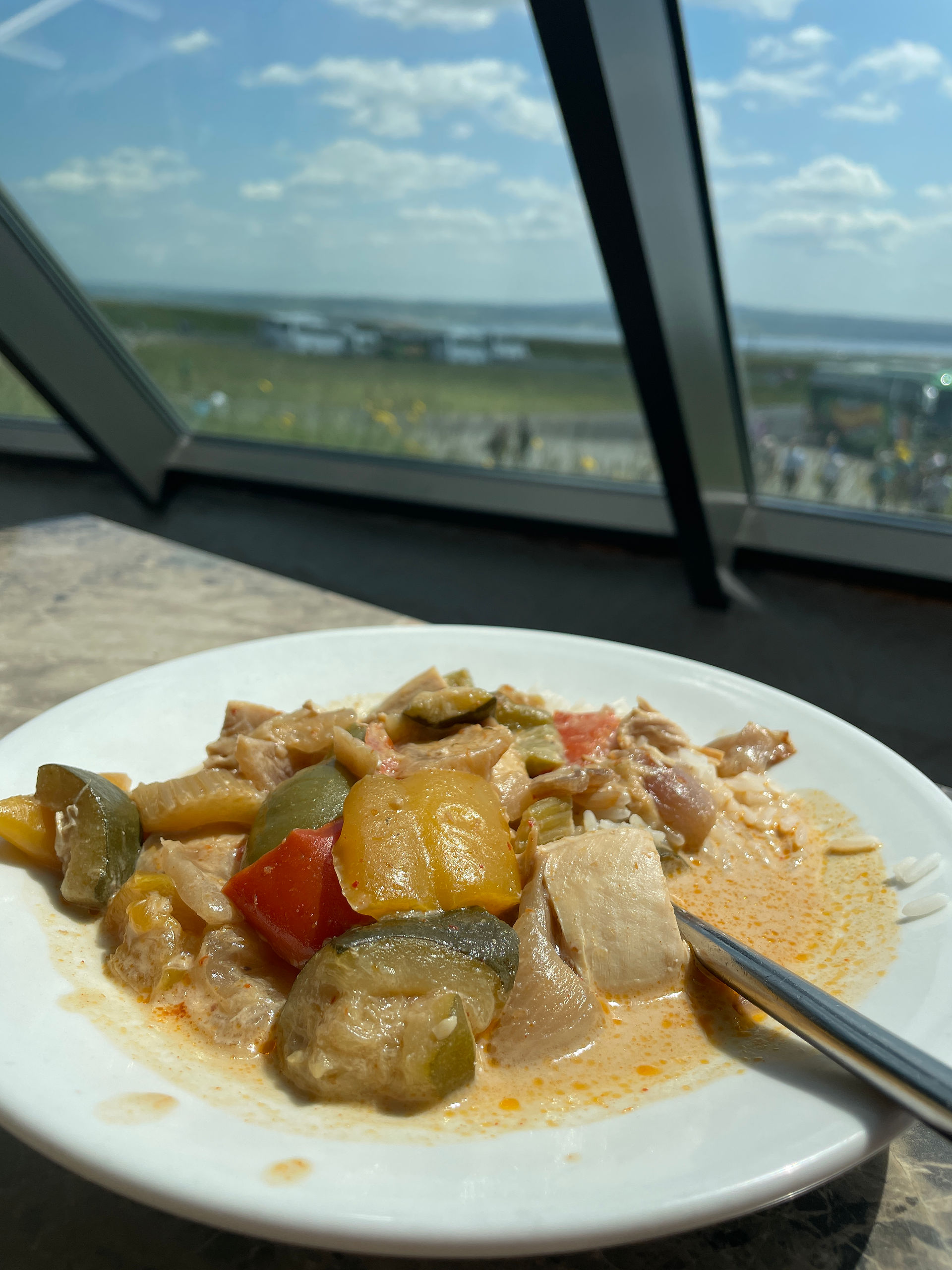 Curry at the cliffs 