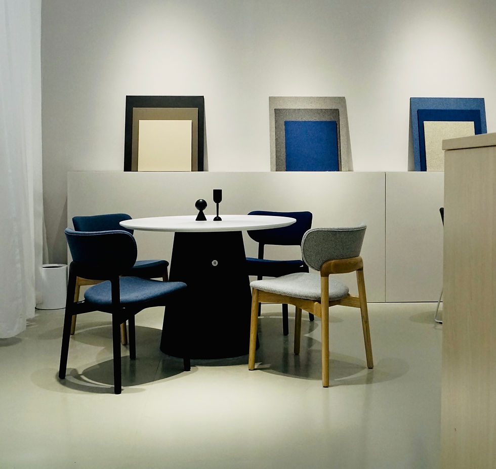 Thumbnail: Simple Wood Chair