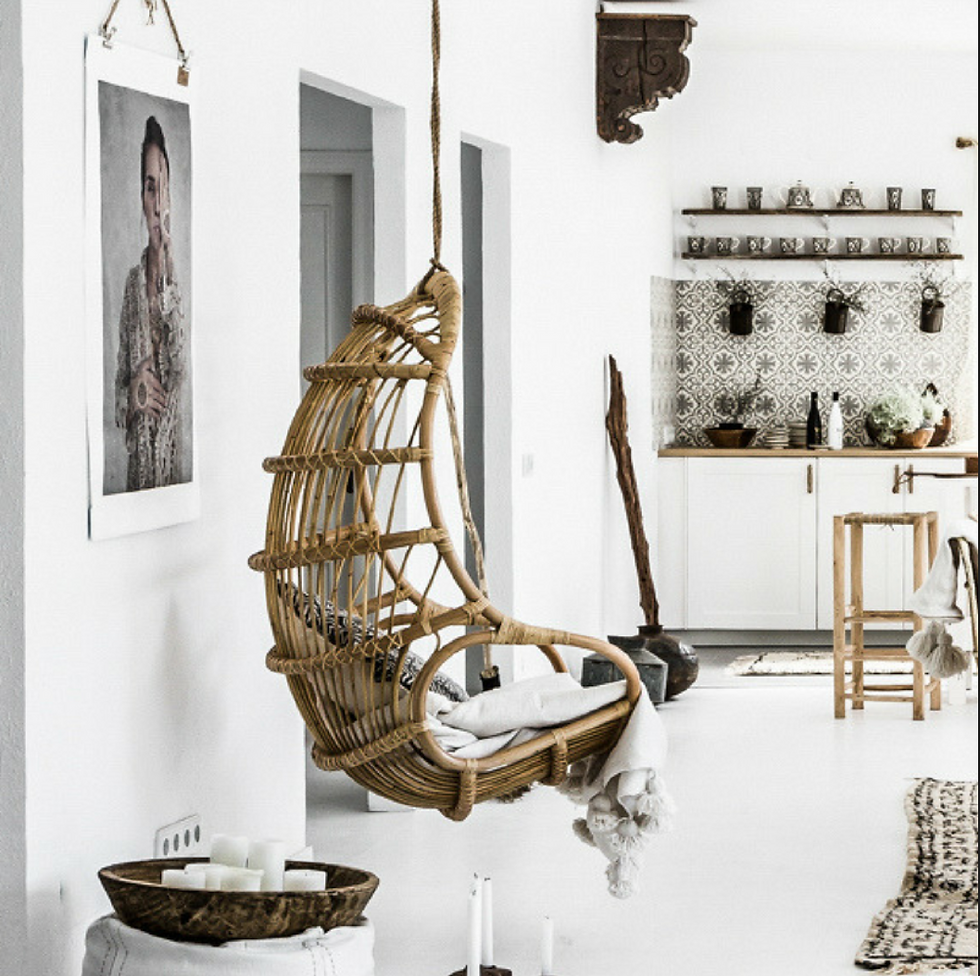 Thumbnail: Chill swing