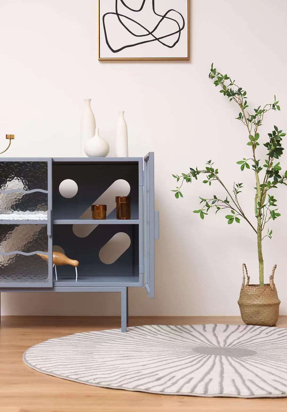 Thumbnail: Window Cabinet