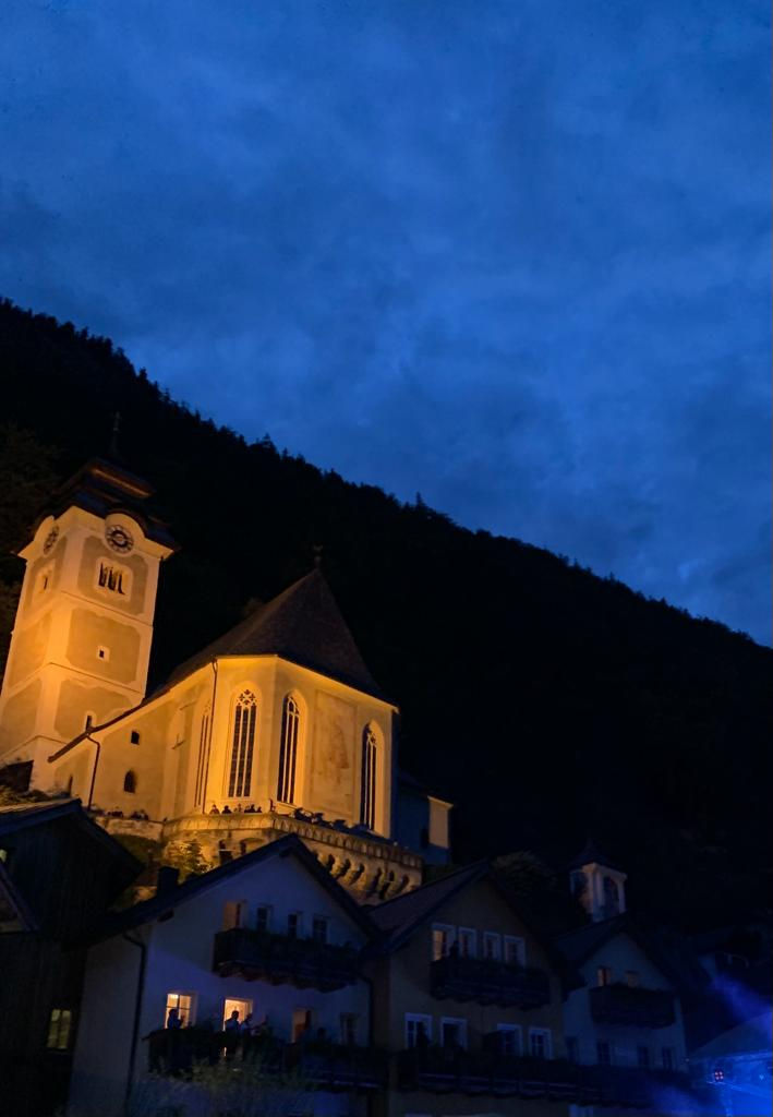 Hallstatt at night