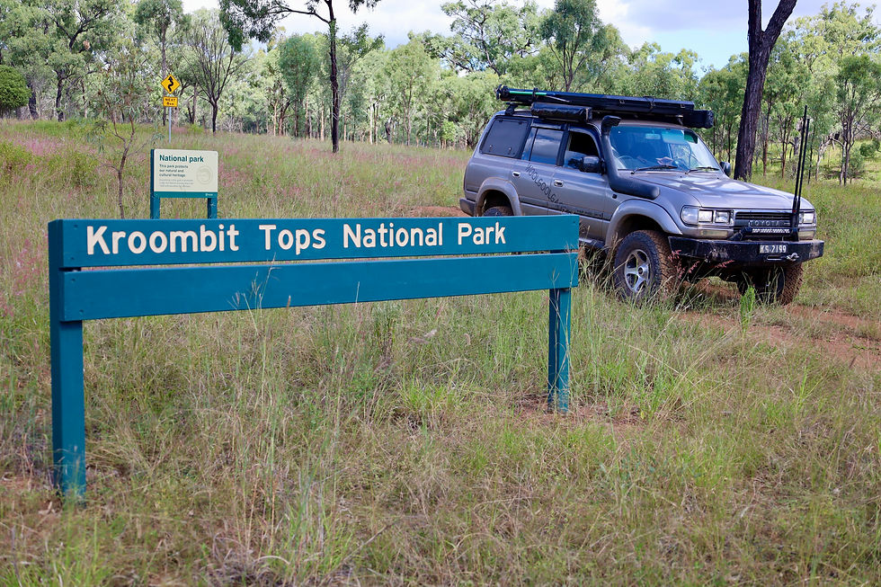 WELCOME SIGN TO KROOMBIT