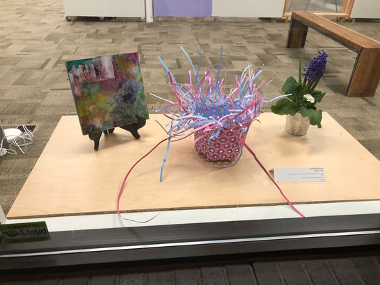 Sculptural Basketry by Martha Bird
Paintings by Susan Costello Sepulveda
Flower arrangements by Stephan Kistler
art exhibit, sculpture, basketry, flowers, window art