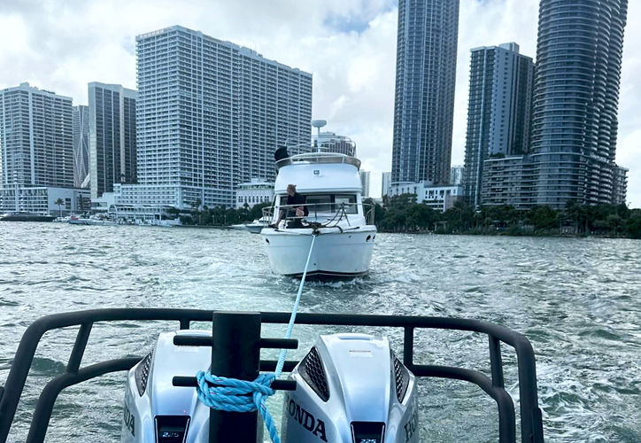 Roadway Towing Marine