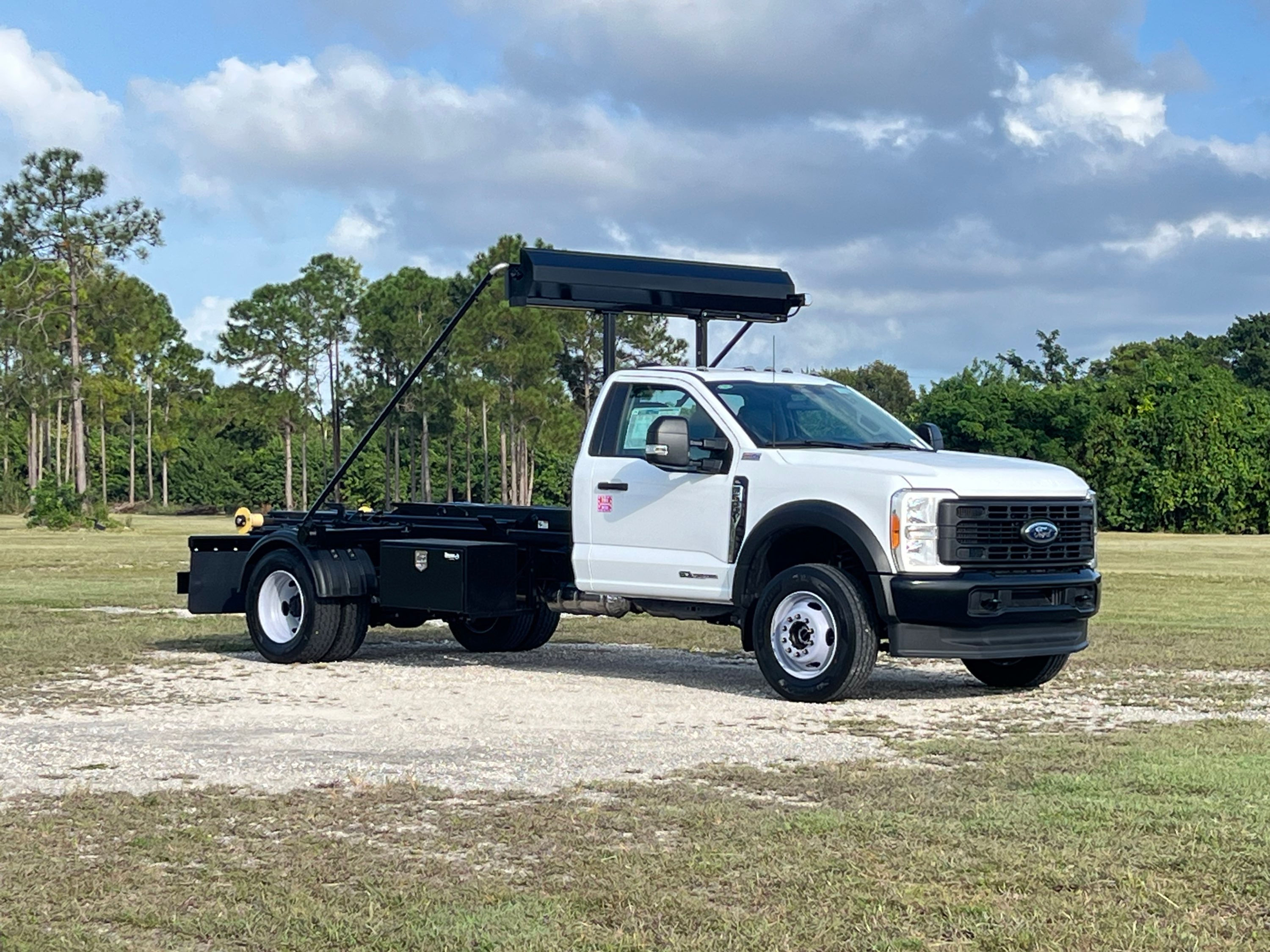 2023 Ford F-600XL 4x4 Stellar 108-12FLEX Hook Lift Truck