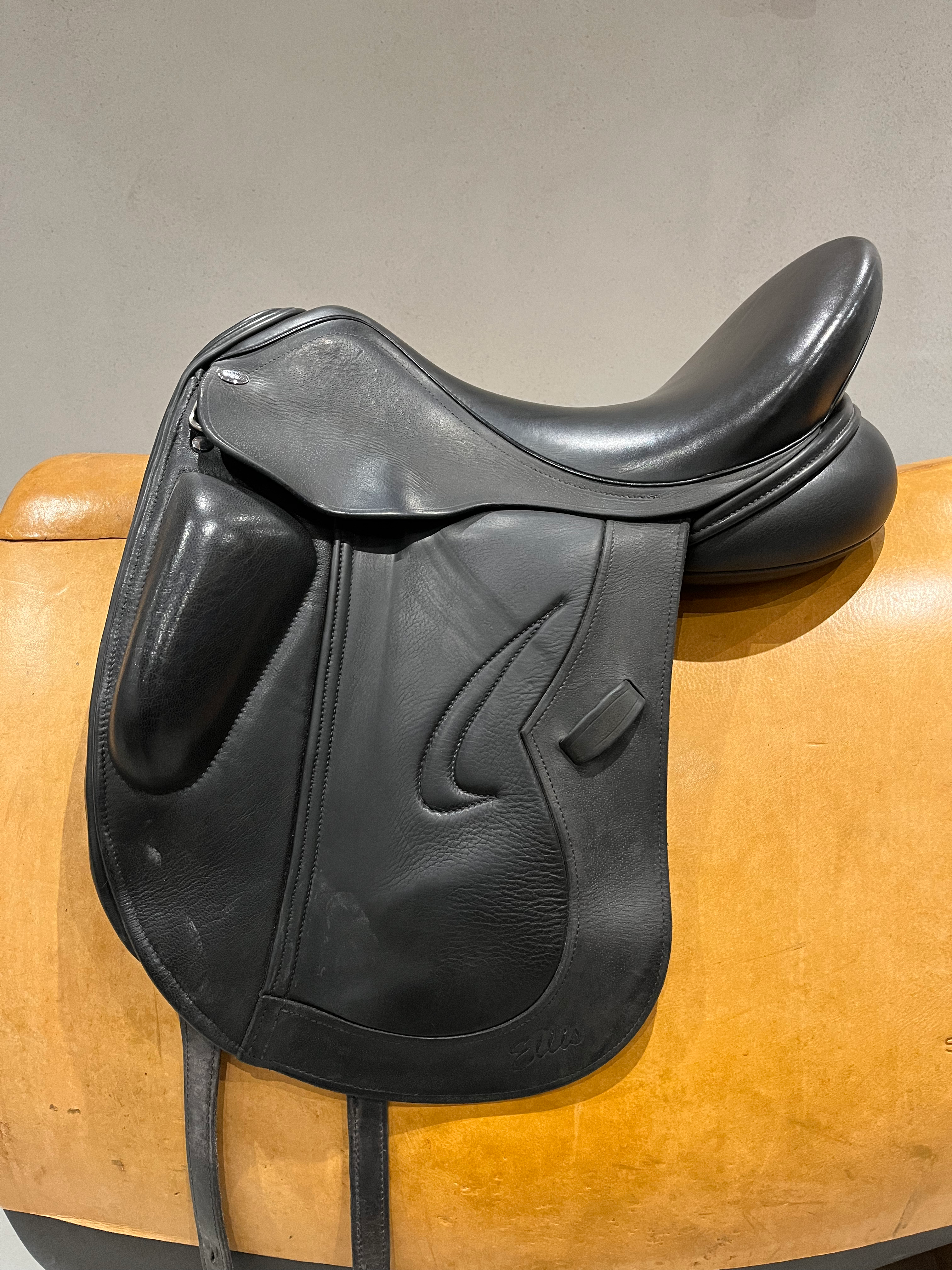 Brugt Adam Ellies Paisley 17” Medium bom sælges for kunde 