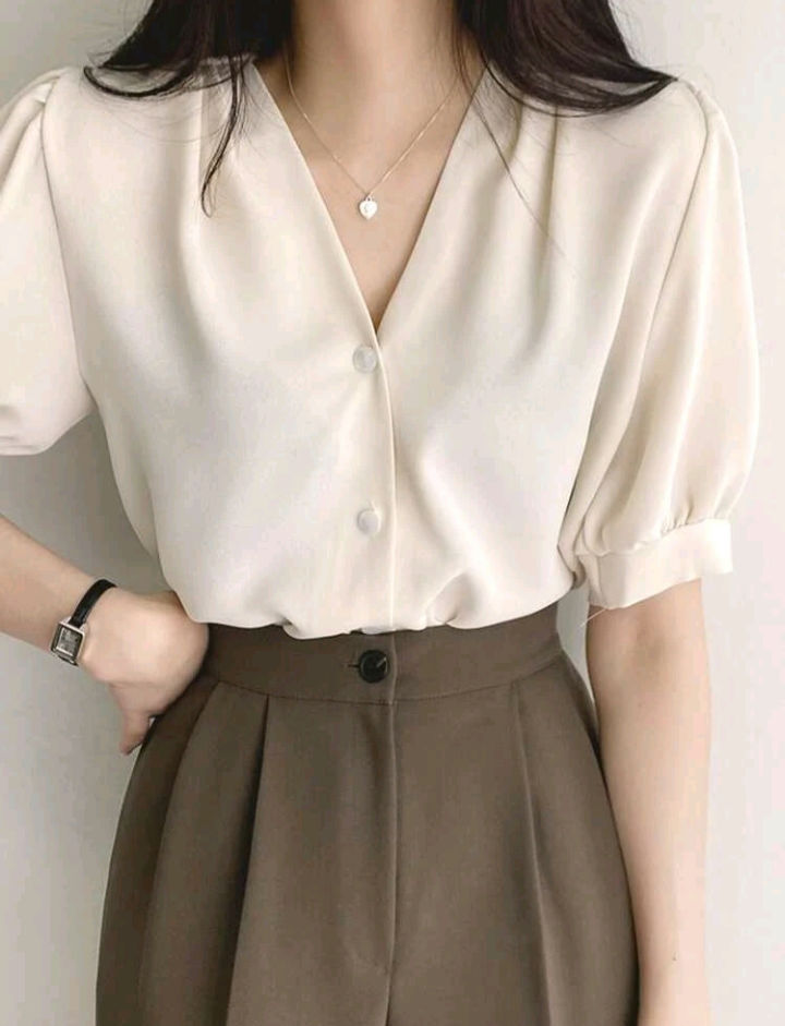 Thumbnail: BUTTON FRONT PUFF SLEEVE BLOUSE 