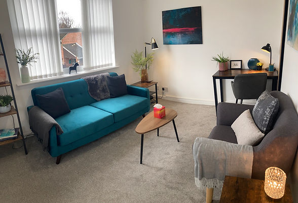 Talking therapy room in Craven House Clinic a multidisciplinary clinic in Leighton Buzzard. Offering physiotherapy, foot care, sports massage, talking therapies and ear wax removal, with rooms to hire for healthcare specialists and professionals