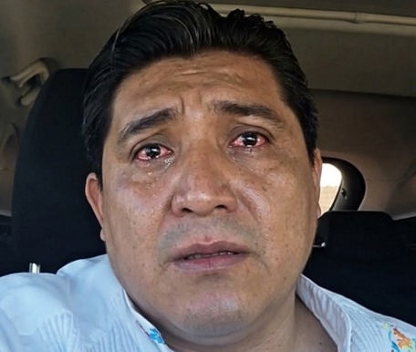 Iván Reséndiz usa redes para "quebrarse" en vivo y culpar a medios por el caos en Gobierno Municipal de Ezequiel Montes