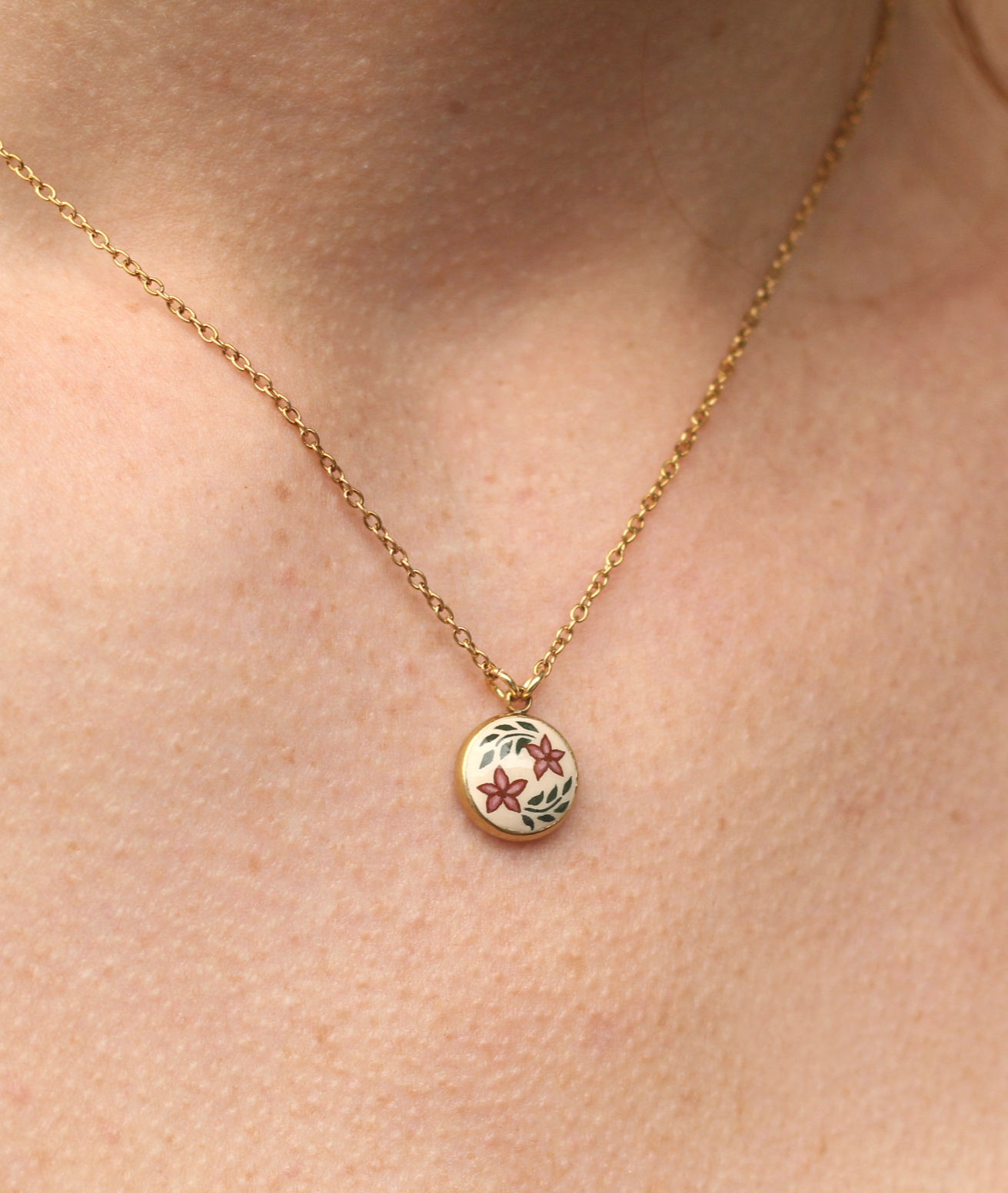 Julie Pendant