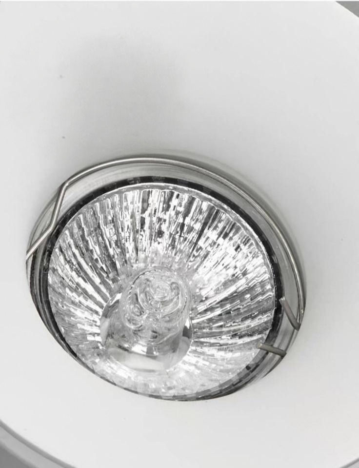 Thumbnail: Round Plaster Cob Spotlight Chilp