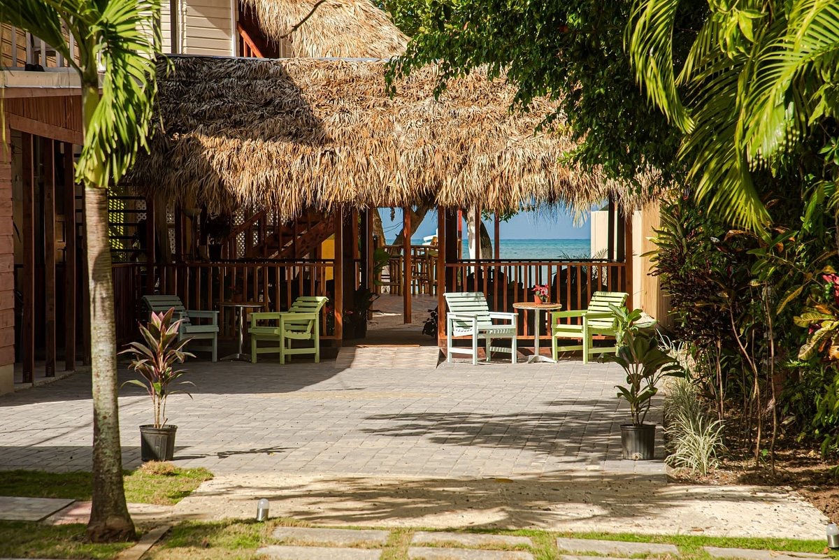 Xye Beach Cottages Negril