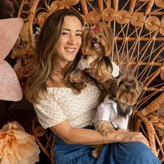 Los “padres de mascotas” que tratan a sus perros como hijos