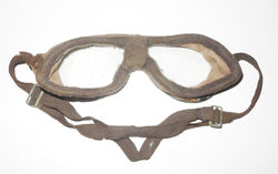 WWI-1920s era RFC/RAF flying goggles.