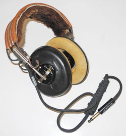 US Navy aviator's radio headset with ANB-H-1A receivers, long cord and NAF plug