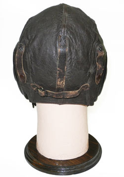 AAF Type A-11 intermediate flying helmet