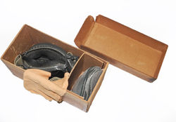 Luftwaffe Model 306 flying goggles with box and accessories