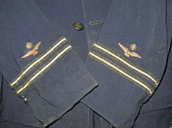 RAAF officer's service dress jacket named to a Flt. Lieutenant Air Gunner