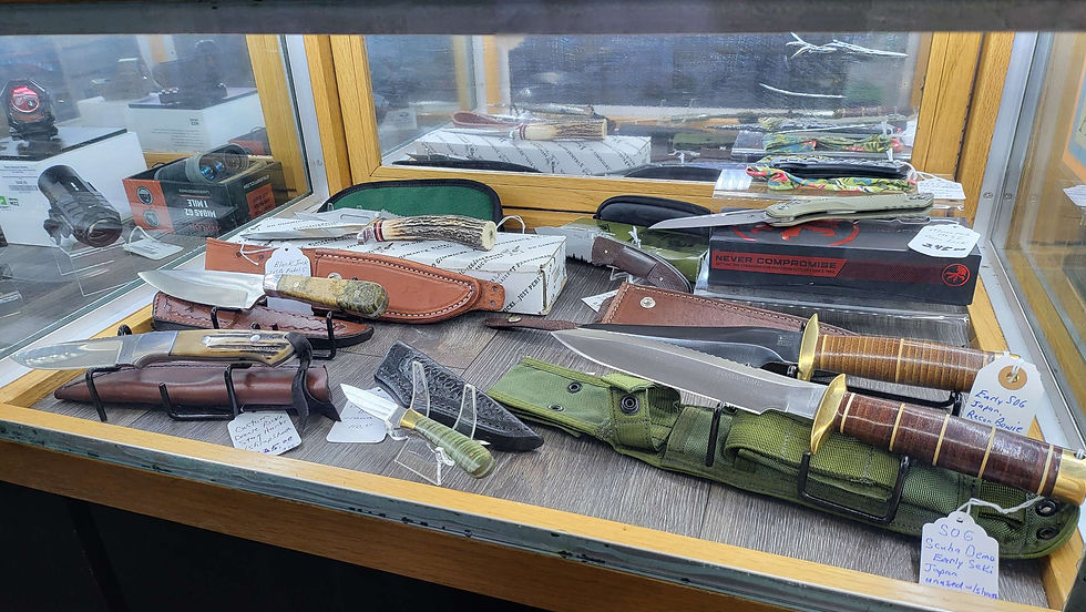 Custom and Collector knives