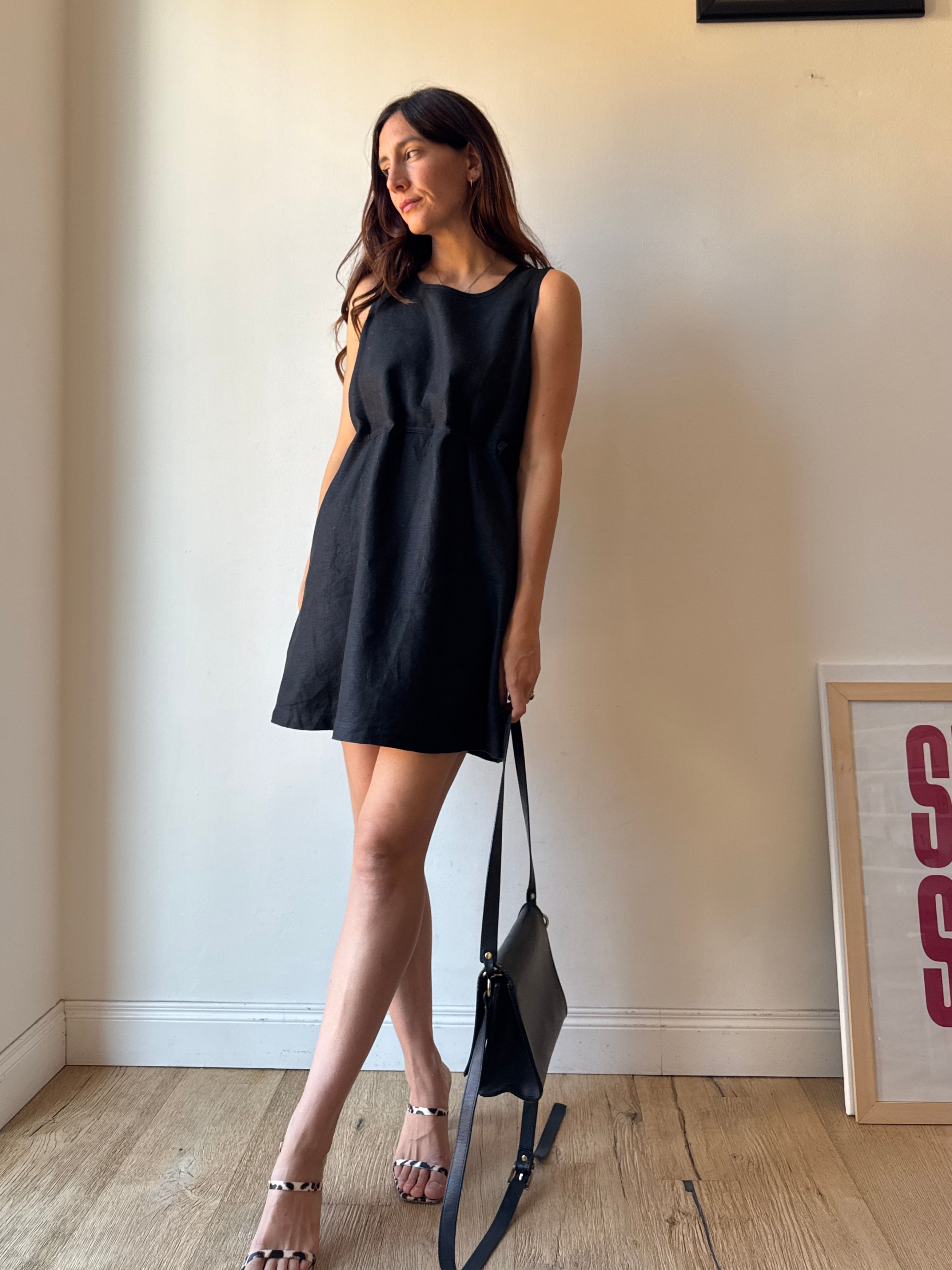 ABITO CORTO IN LINO CON COULISSE