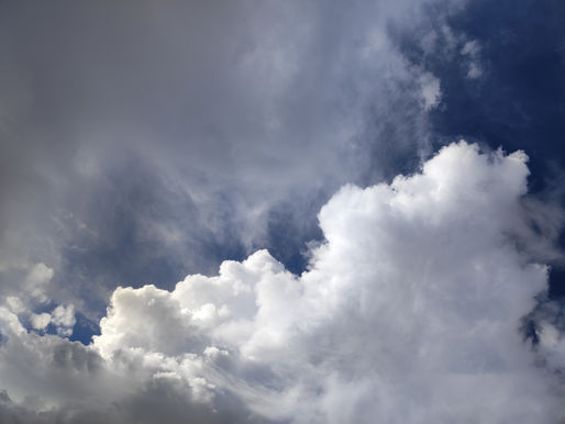 Stratocumulus เมฆสเตรโตคิวมูลัส