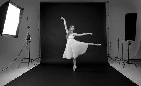 Black and White ballerina. B&W dance photo. Photography and video studio in Santa Ana.