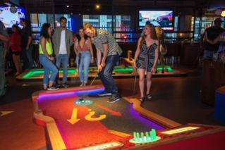 Test Your March Madness Skills at Puttshack