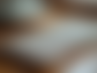 The Rise of Sparkly Fashion: Why Rhinestone Phone Cases and Bedazzle Kits Are Trending Now