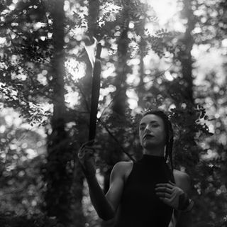 ELSA TORCHE NB010 copie.jpg
