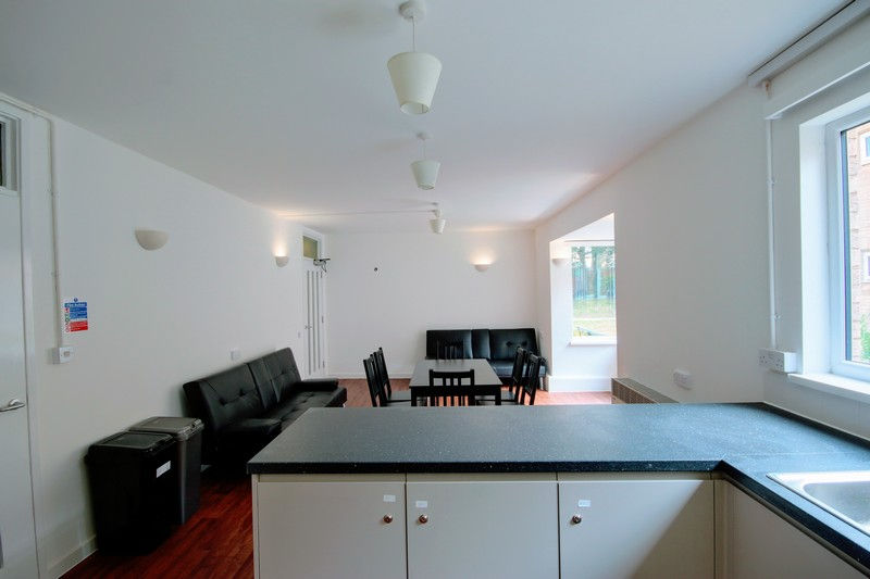 Kitchen (2)