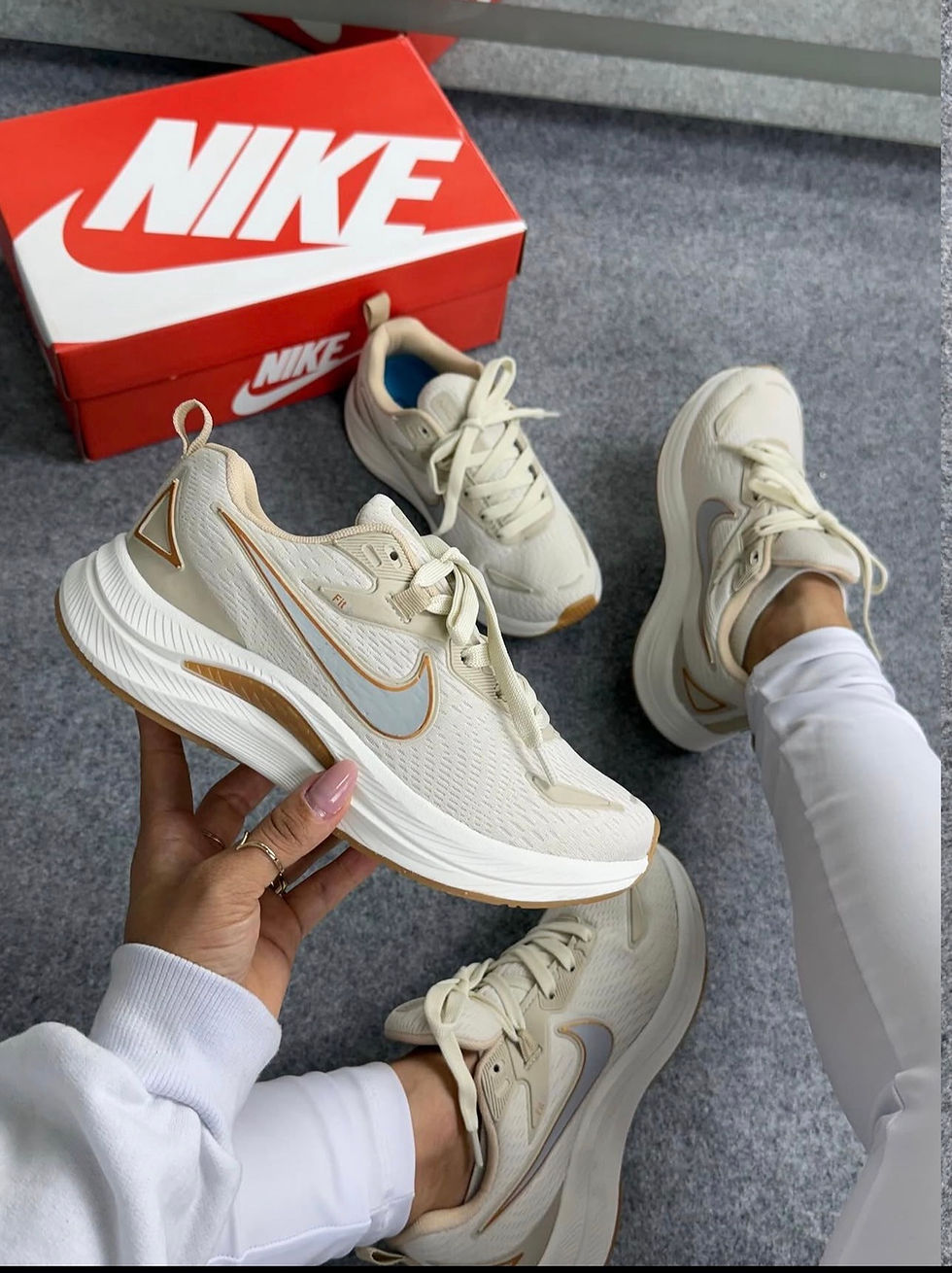 Miniatura: TÊNIS NIKE FIT