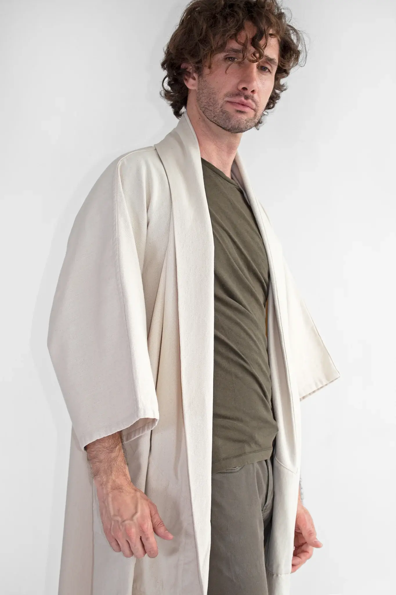 Abrigo Kaftan unisex white denim