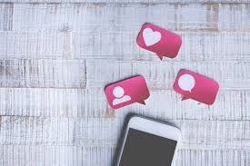 Emotional Intelligence in the Age of Social Media