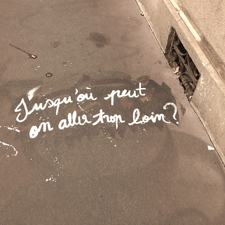 Graffitti sur trottoir