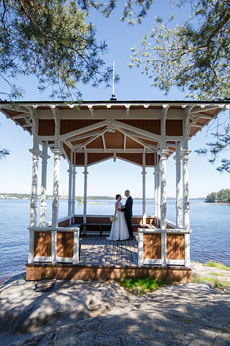 "Häät Kuopio" "hääkuvaaja Kuopio" "häävalokuvaaja" "häävalokuvaus" "häämekko" "hääkimppu" "hääsuunnittelu" "hääsuunnittelija" "Väinölänniemi" "Kuopion maistraatti" "Tuomiokirkko" "Siilinjärven kirkko" "Kuopion tuomiokirkko" "Pöljänsalmen kartanon juhlatilat" "Ruusuhovi" "häät2023" "häät2024" "Digi ja väestötietovirasto"