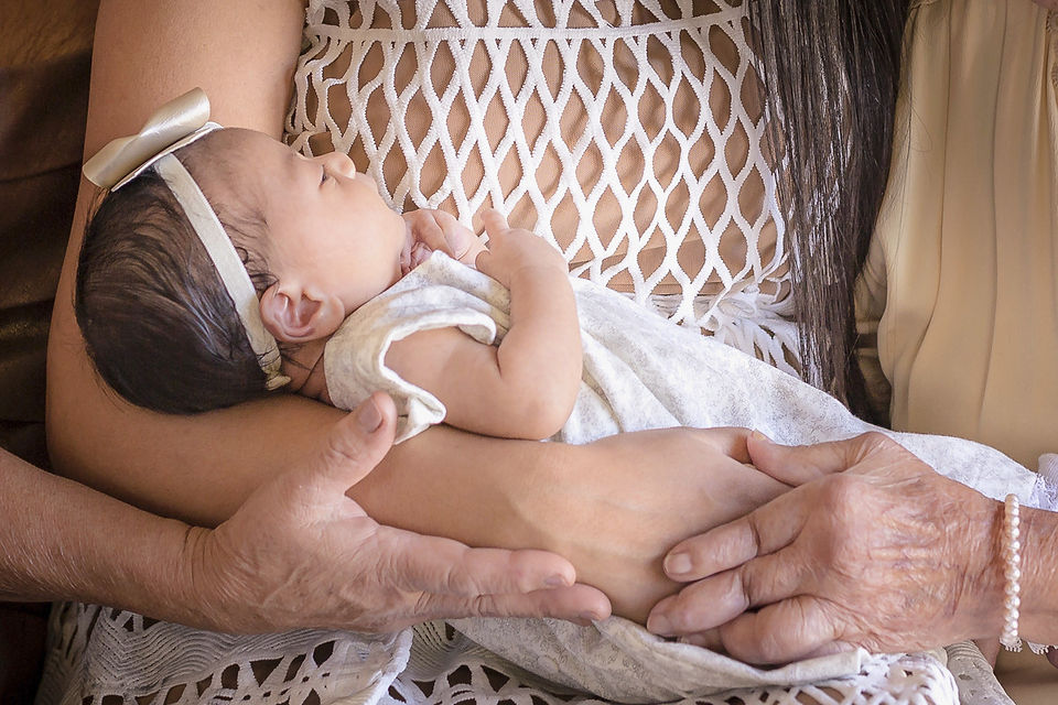 newborn family portraits